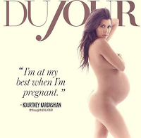Kourtney Kardashian grávida e nua