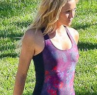 Kate Hudson num parque em Los Angeles