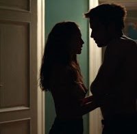 Teresa Palmer nua em filme