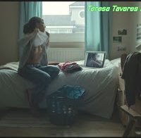 As mamas de Teresa Tavares topless (2014)