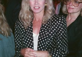 Donna Mills no OnlyFans aos 85 anos: as fotos da Playboy que nunca saíram e os pedidos estranhos dos fãs